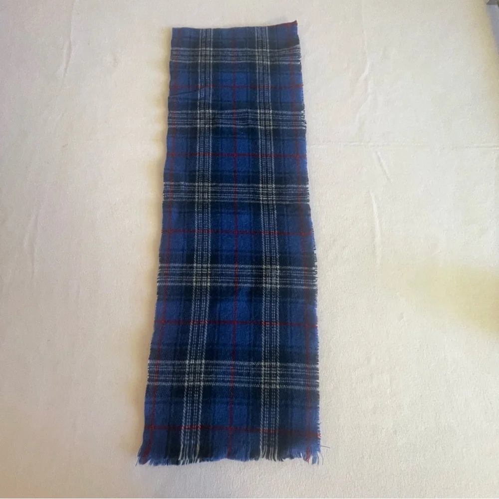 Vintage Blue Tartan 100% Lambswool Scarf Made in Scotland Heritage Wool Preppy
